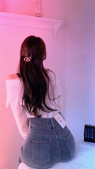 2ս2׺˼ҶԾ˭Ц󸱱?ѹۿ