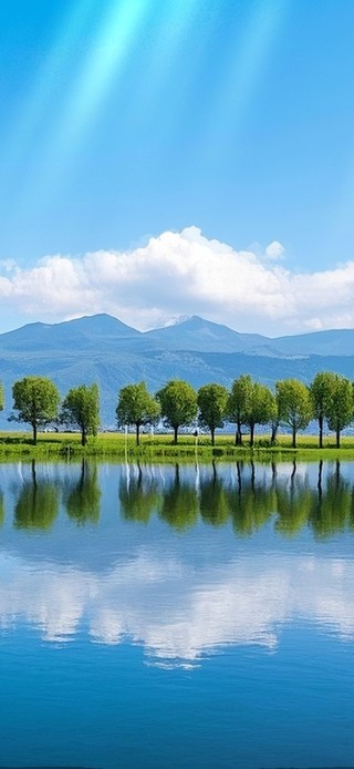 蓝天白云湖水