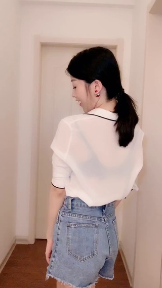 美女