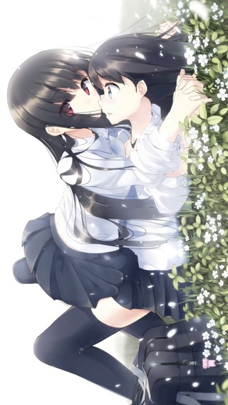 两个女孩