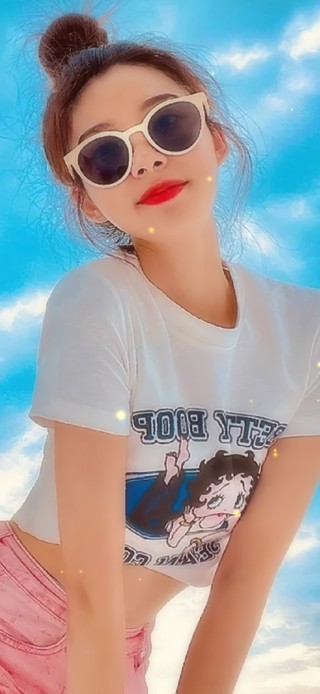 美女闺蜜