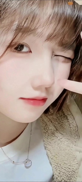 超可爱呆萌小萝莉可爱治愈萌妹
