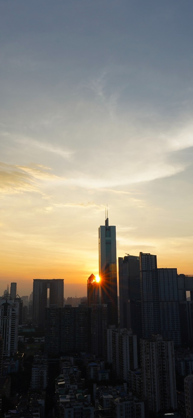 广州中信日落晚霞