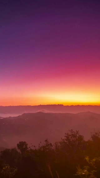 山顶日出云海延时