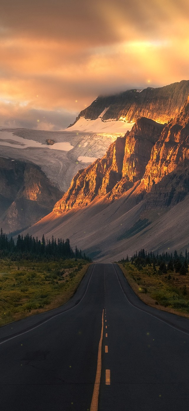 唯美落日夕阳山区公路