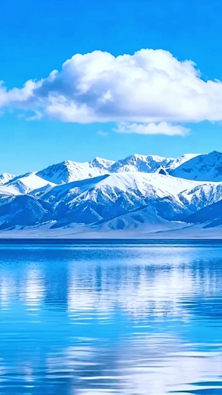 蓝天白云雪山湖泊4K