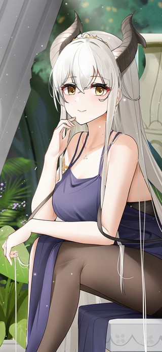 4K黑丝礼服少女