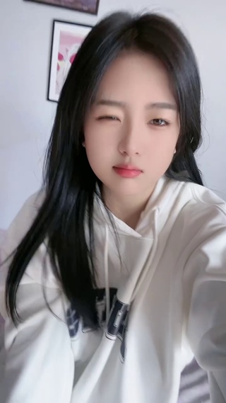 美女