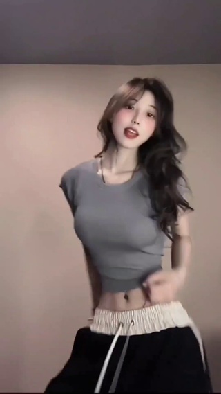 美女
