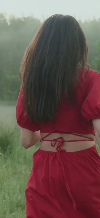 美女背影