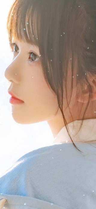 马尾侧脸