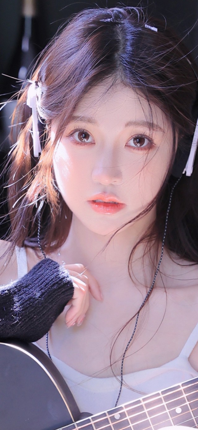 4k清纯吉他美女