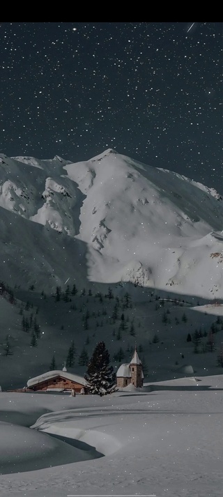 雪地极光与流星