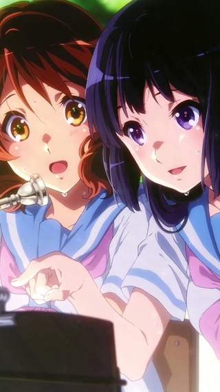 两个女孩