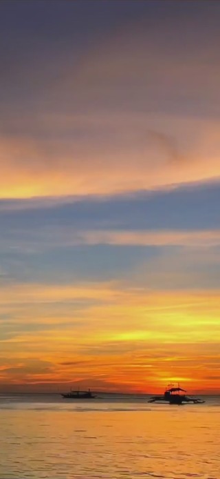黄昏的早晨海洋延时摄影