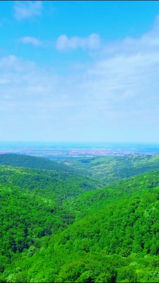 乌蒙山连着山外山 4K