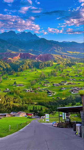 山脚小镇