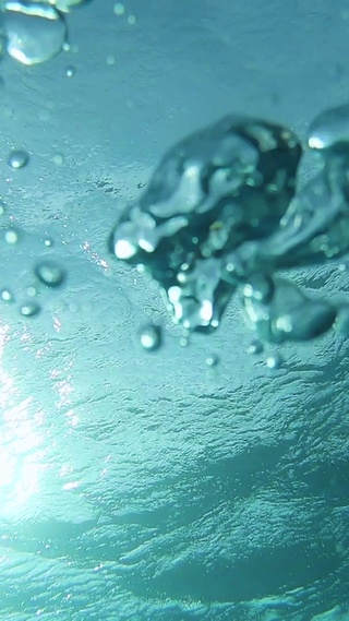 4K 高清 水中上浮的气泡