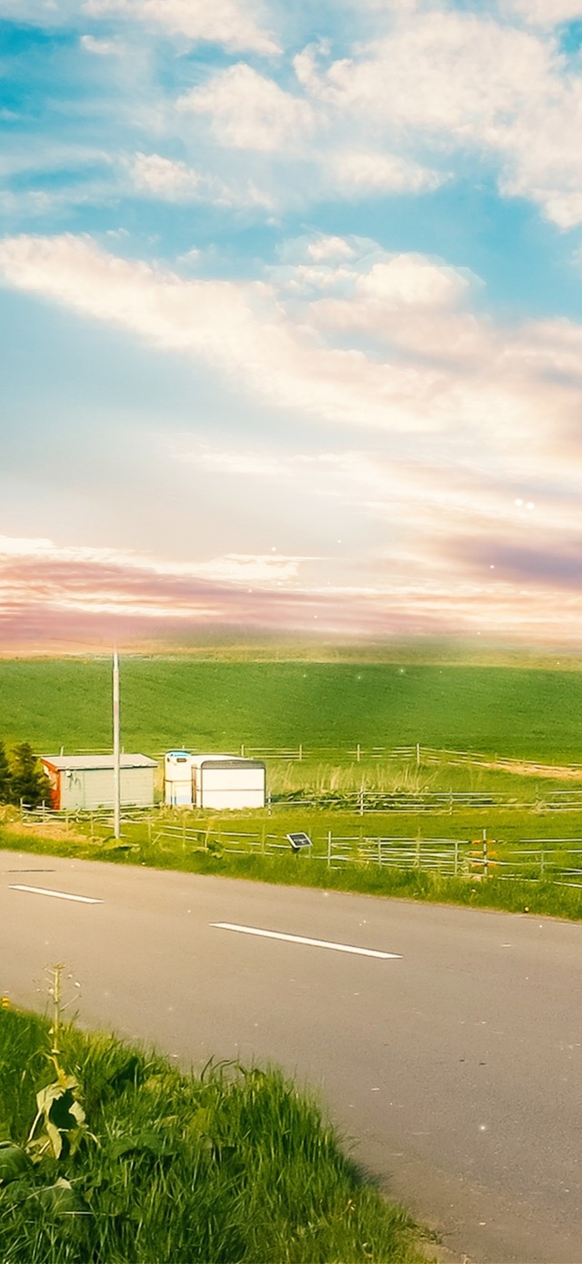 治愈黄昏草原的公路