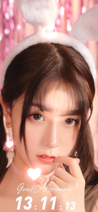 清纯兔耳朵美少女