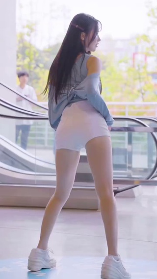爱跳舞的美女
