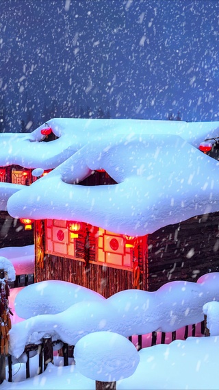 雪中小屋