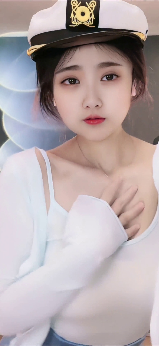 可爱萝莉微胖女神圆脸女孩跳舞蹈(美女手机动态壁纸) - 美女手机壁纸下载 - 元气壁纸