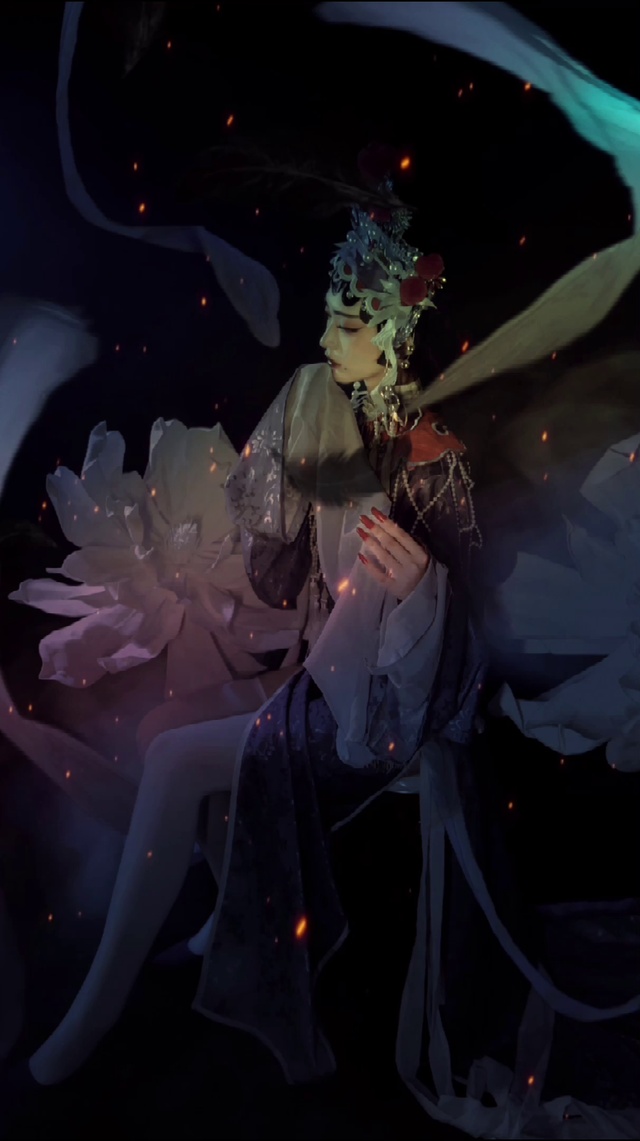 （点击头像查看更多）戏子无情