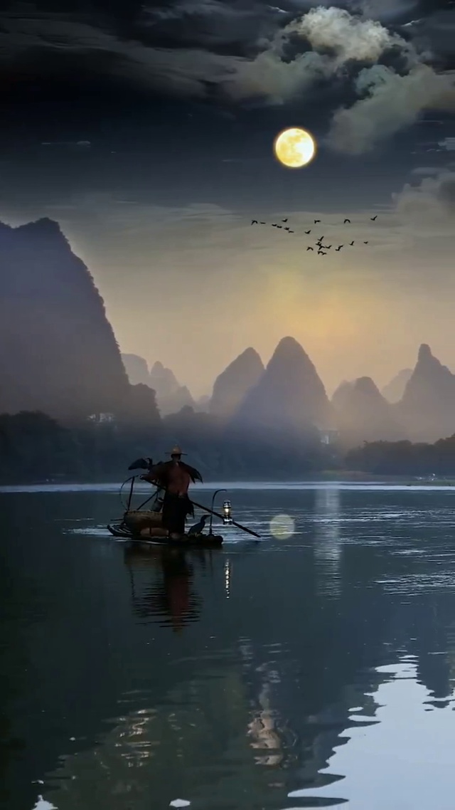 日出东方催人醒，不及晚霞懂我心