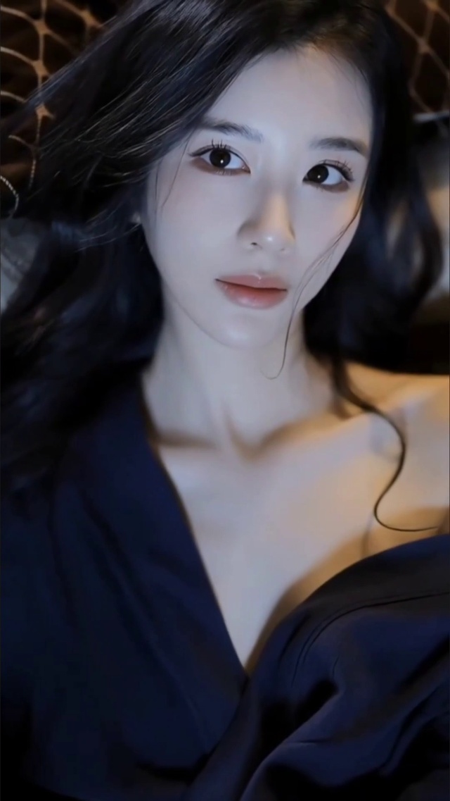 美女