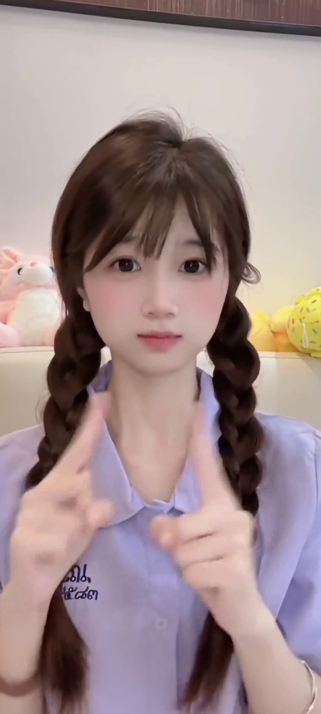 萝莉可爱清纯甜美治愈萌妹美少女