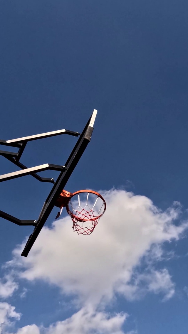 篮球框