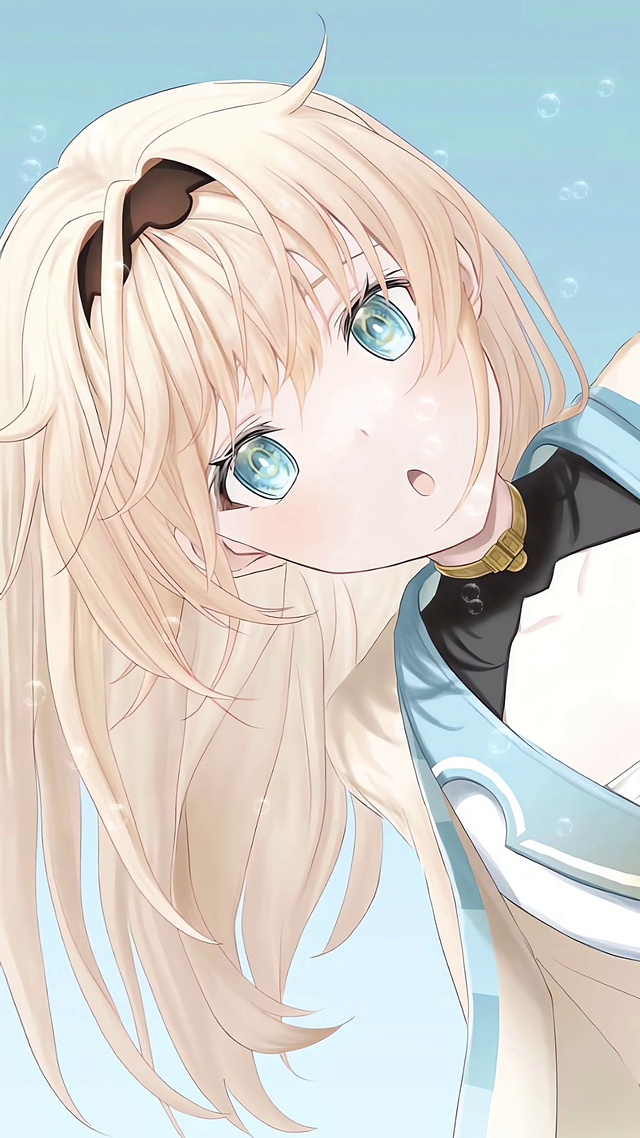 黄发可爱美少女