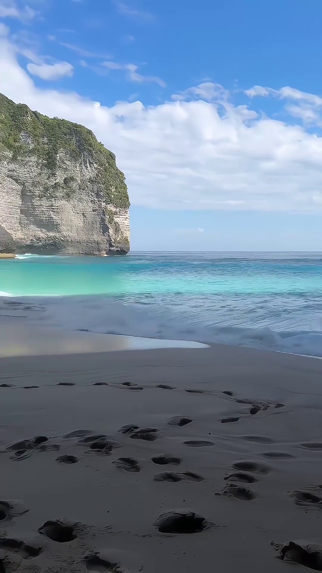 蓝天碧海