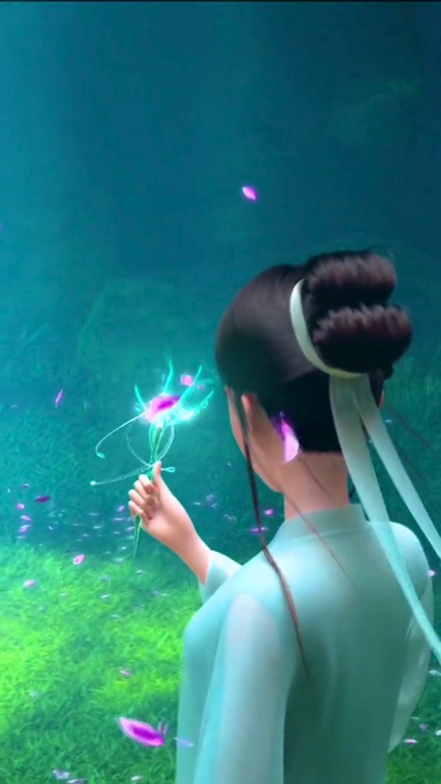 白蛇：缘起，
花有重开日，人无在少年。