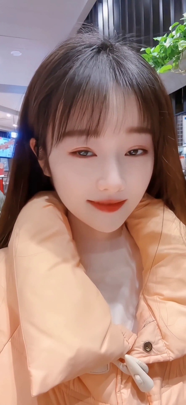 超甜治愈的美女姐姐
