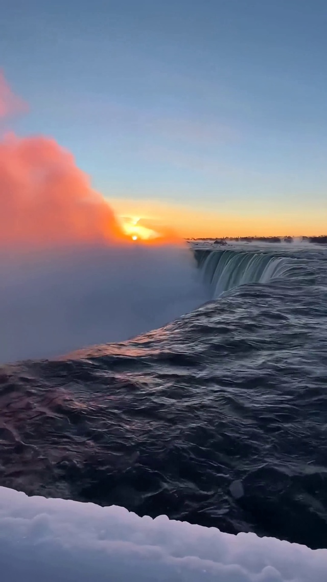 4K治愈瀑布-飞流直下