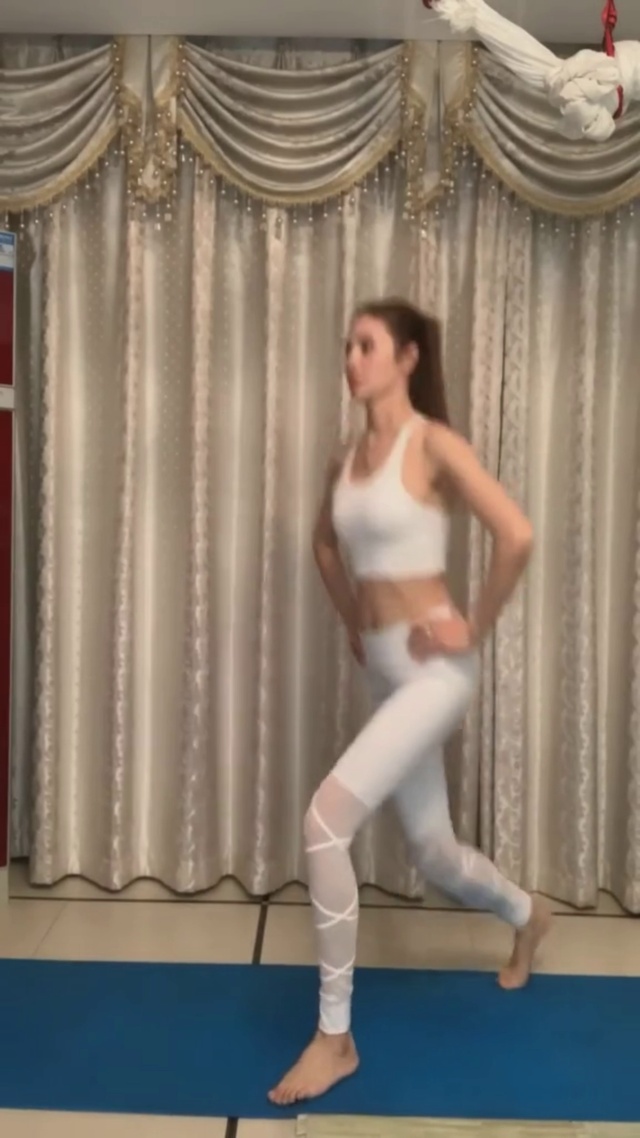 跟着老婆一起来运动