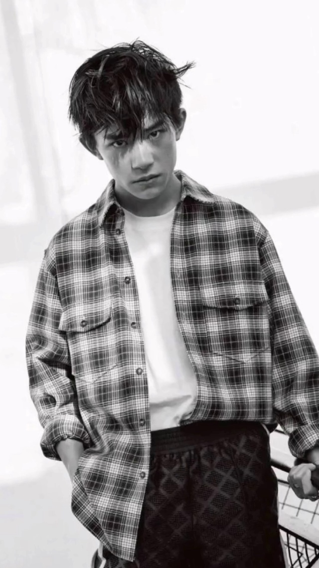 六月，暮春转夏，天光无限好