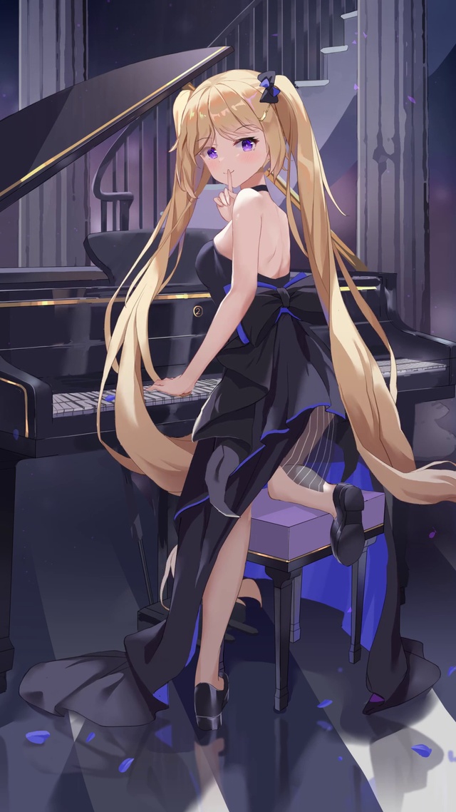 金发双马尾美少女