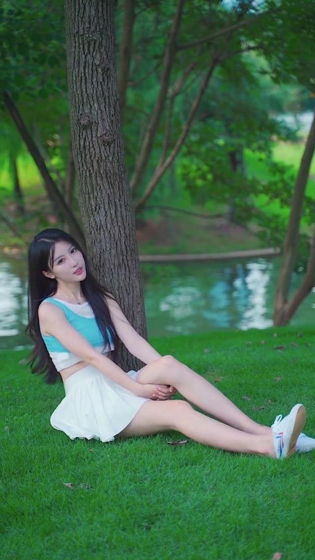 世界很大，幸福很小，有你在身边，一切都好