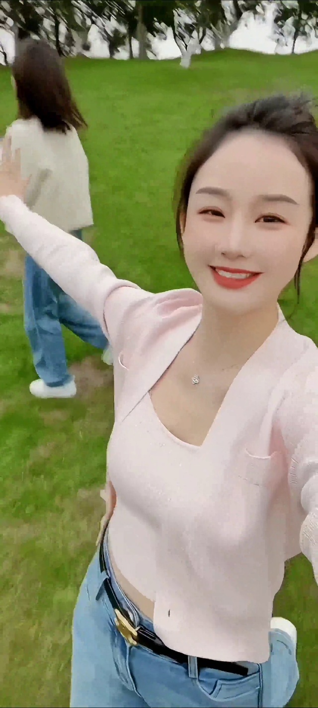 甜系小仙女清纯甜美治愈清新美女