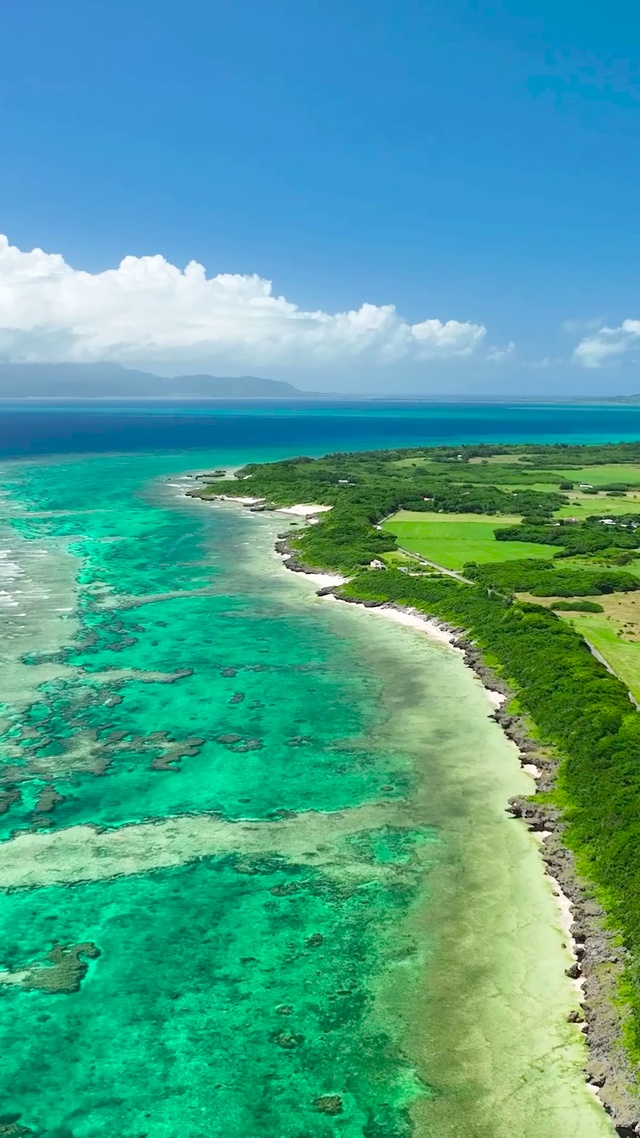 航拍唯美海岸线