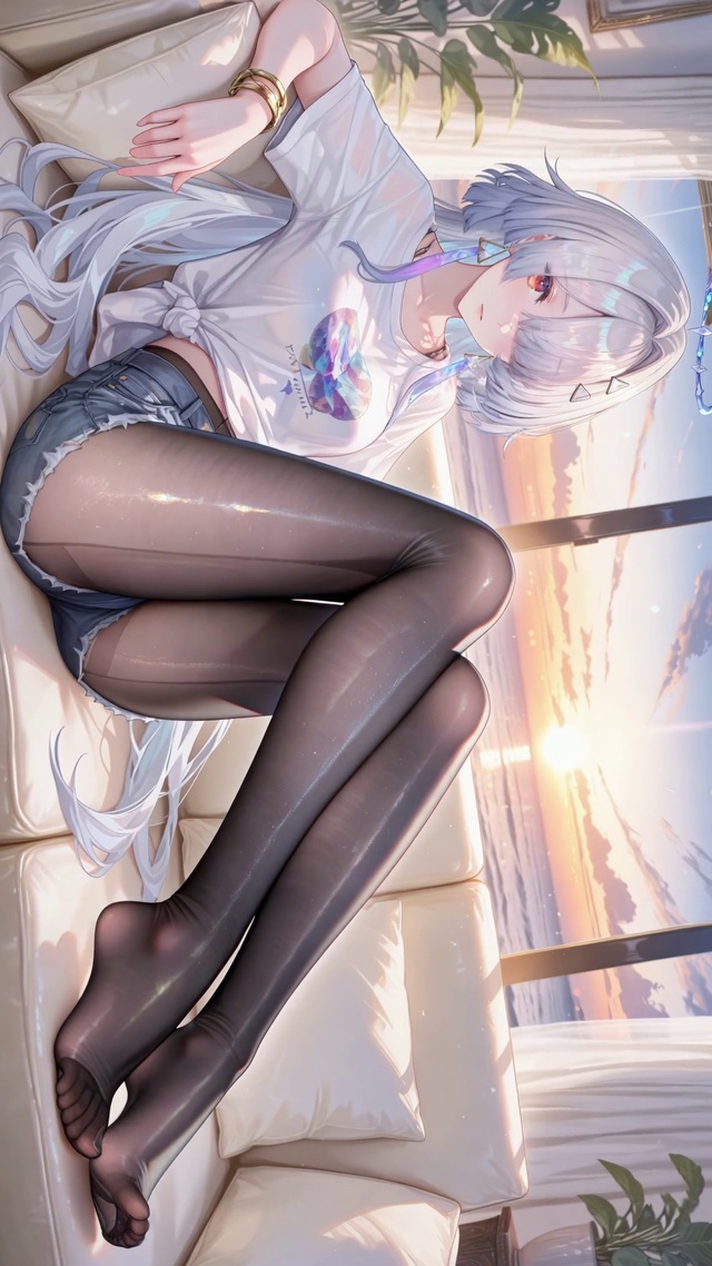 海边日落黑丝沙发少女