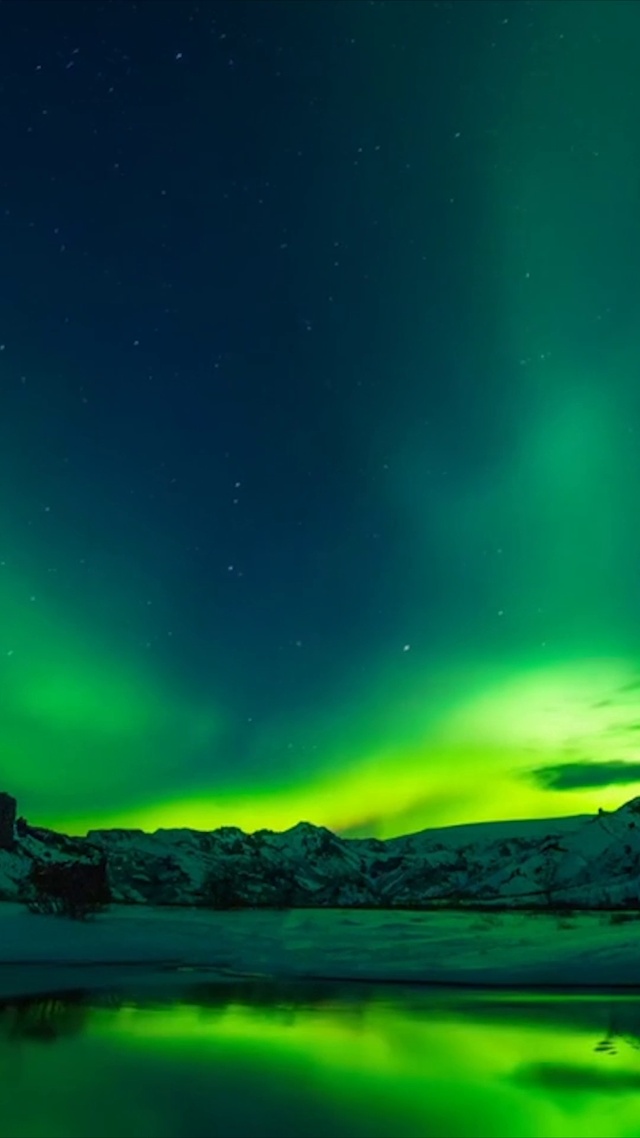 繁星点点下的极光_1