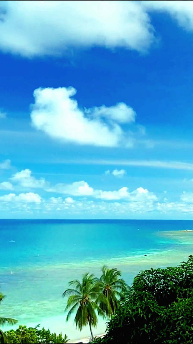 蓝天白云大海4K