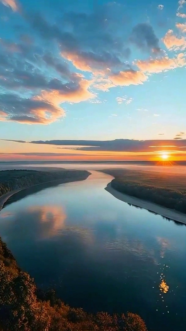 唯美夕阳小河4K