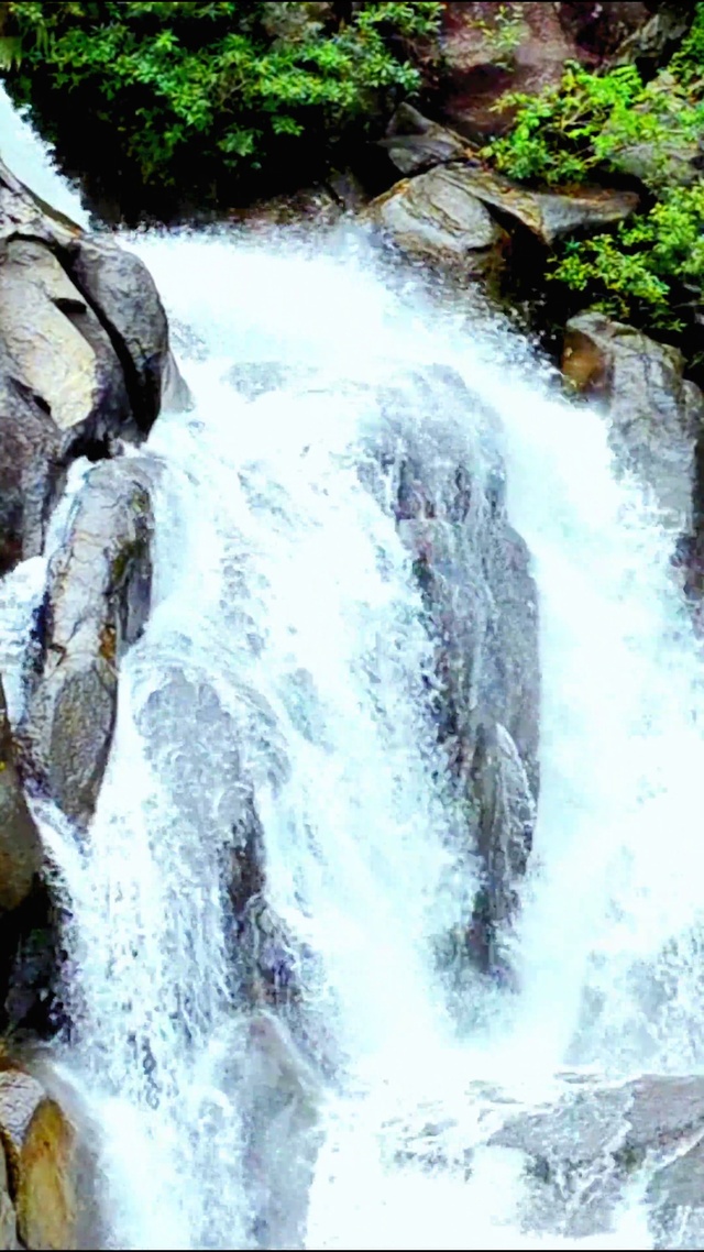 4K唯美山间流水
