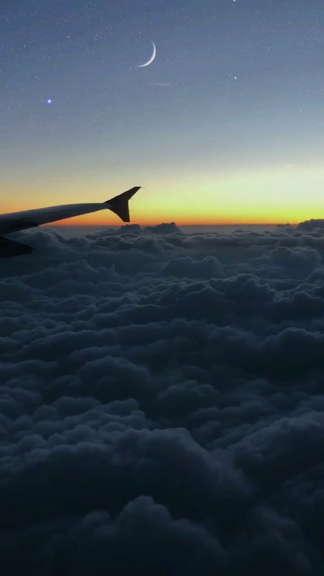 你是朝阳，是晚霞，是我一切的欢喜