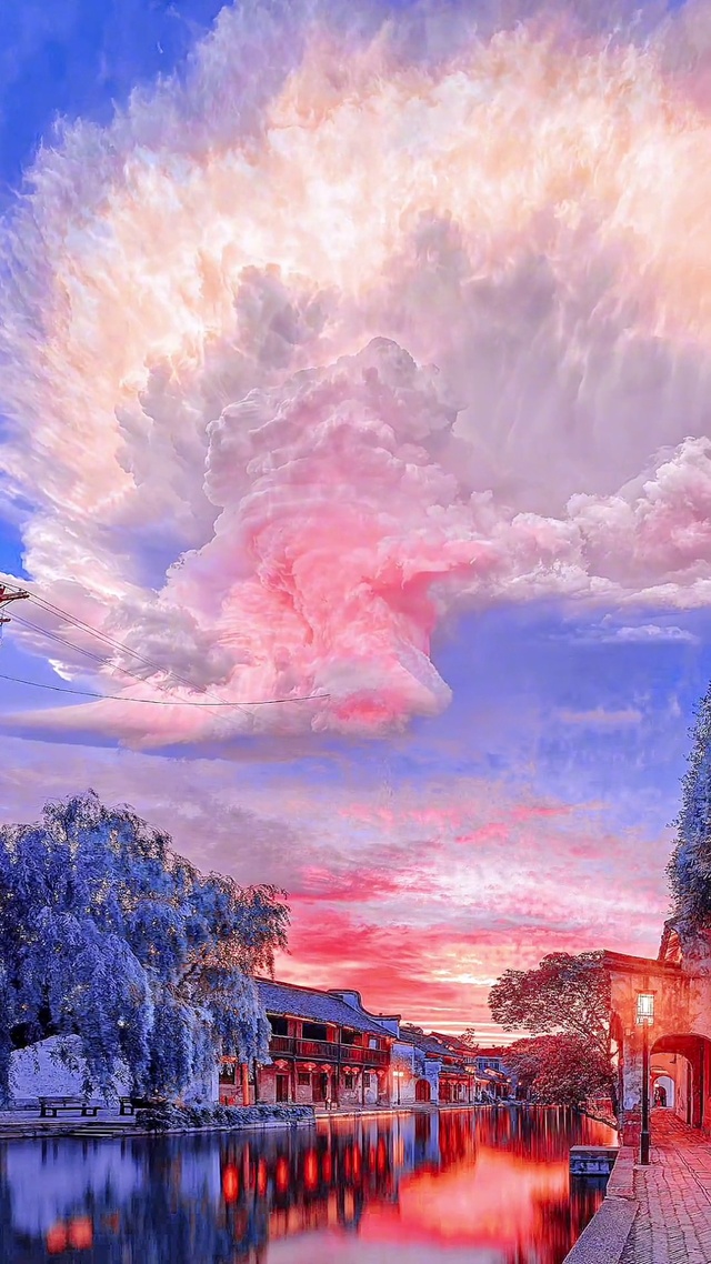 棉花糖的七彩祥云